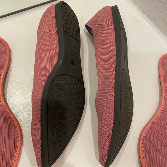 Pink Rothy’s size 7 - Picture 5 of 9